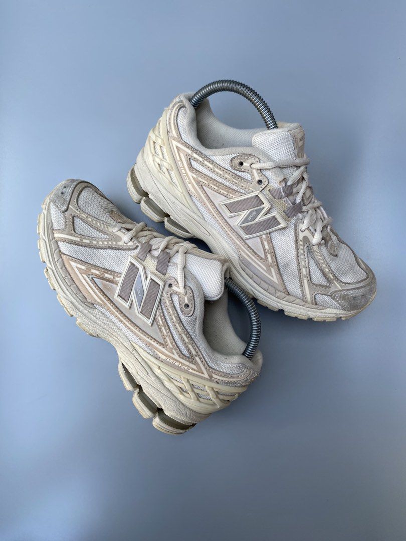 New Balance 1906 (Category: Sneakers) located in Iligan City. Submitted by jackofall.sole (Listing ID 1465610258, Image 2). Description: New Balance 1906 US 6.5W | EUR 38.5 | 23CM -Excellent condition, minimal sign of usage, need light wash ₱1599 + sf.