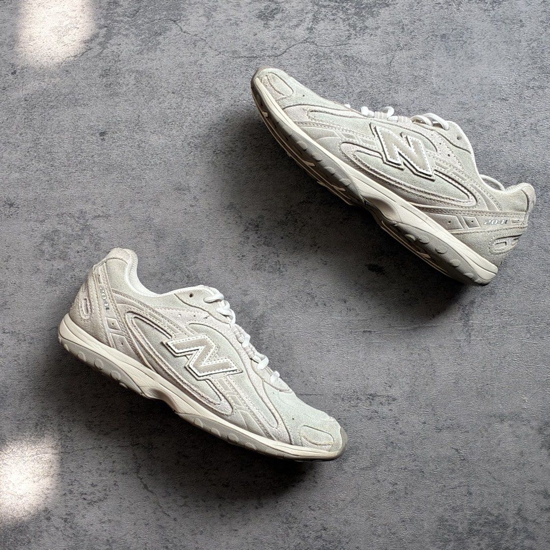 New Balance 204L “Timberwolf” (Category: Sneakers) located in Iligan City. Submitted by gabrielsxn (Listing ID 1465692948, Image 1). Description: New Balance 204L “Timberwolf” Size: US 6.5 | EU 39.5 | CM 24.5 ✅Good Condition Mine: ₱2,199.