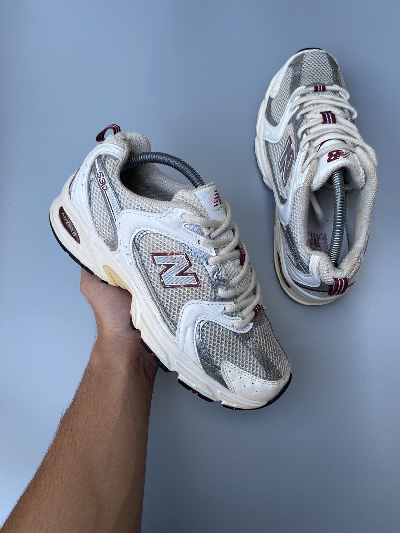 New Balance 530 (Category: Sneakers) located in Iligan City. Submitted by jackofall.sole (Listing ID 1465612154, Image 1). Description: New Balance 530 US 7W | EUR 38 | 23.5CM -good condition, sign of usage ₱899 + sf.