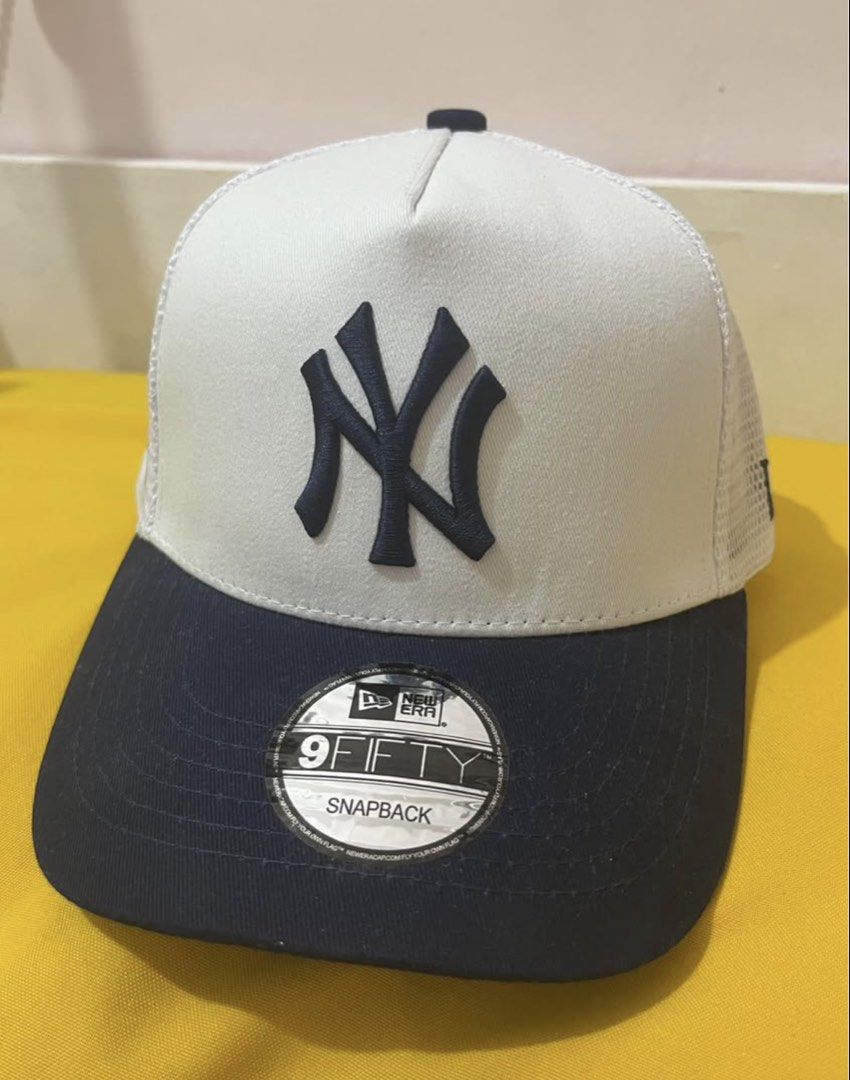 new era (Category: Caps & Hats) located in Manila. Submitted by nner0_ (Listing ID 1465717255, Image 1). Description: bought if for 750 perfect copy rfs: di bagay sakin.