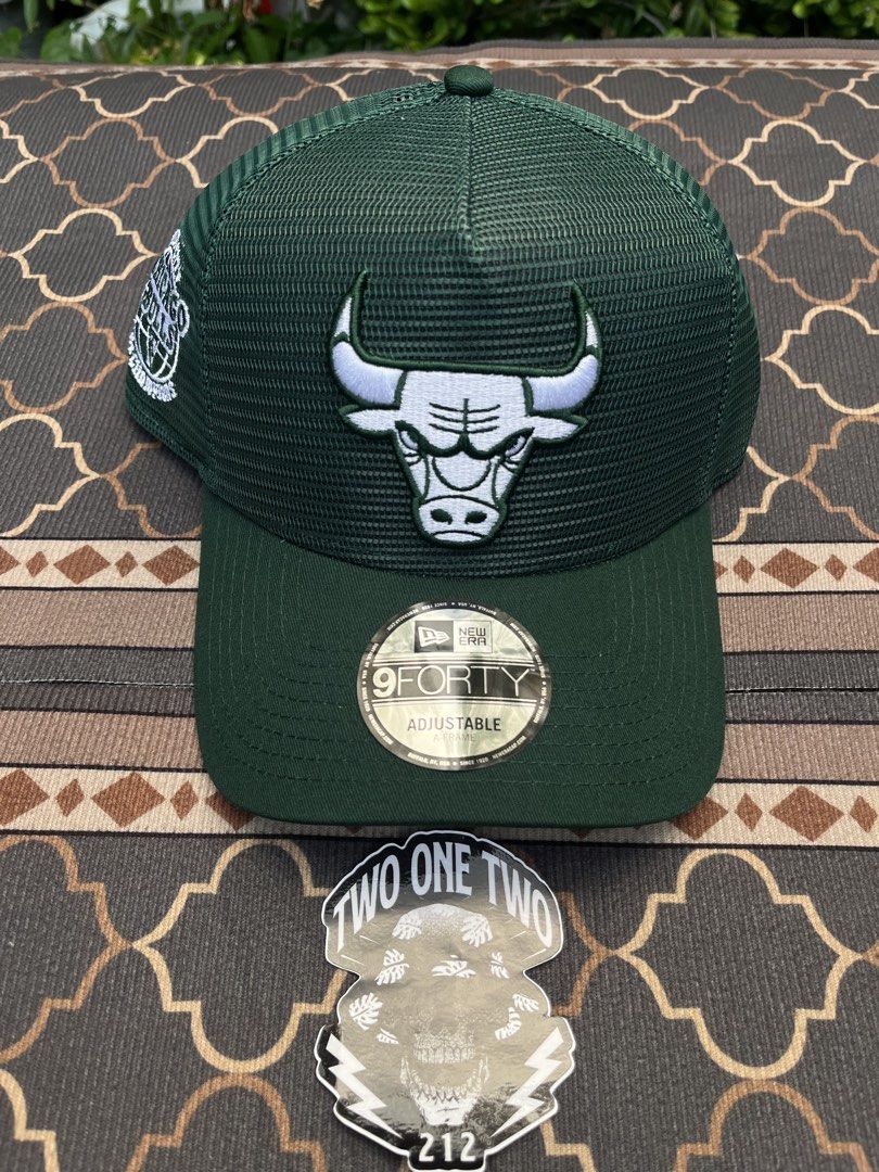 New era bulls (Category: Activewear) located in Muntinlupa City. Submitted by mioky01 (Listing ID 1465646441, Image 1). Description: Brandnew Legit / original / authentic On hand/ ready to ship ✈️ Money back guarantee if proven fake 🙌 Fb page : 212 Muntinlupa 📩🔑.