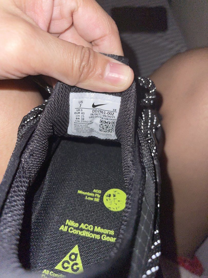 Authentic Nike ACG Mountain Fly Low SE Black Anthracite (Category: Sneakers) located in General Trias. Submitted by abellu (Listing ID 1465598846, Image 2). Description: Original Nike ACG Mountain Fly Low Gore-tex SE. With original box. Used only once. Super comfy and good hiking shoes. Bought in Commonwealth PH for ₱9795 Size US 7 Men | 8.5 Women - Brand: Nike ACG Mountain Fly Low SE - Color: Black and Anthracite with Neon Green accents - Featur