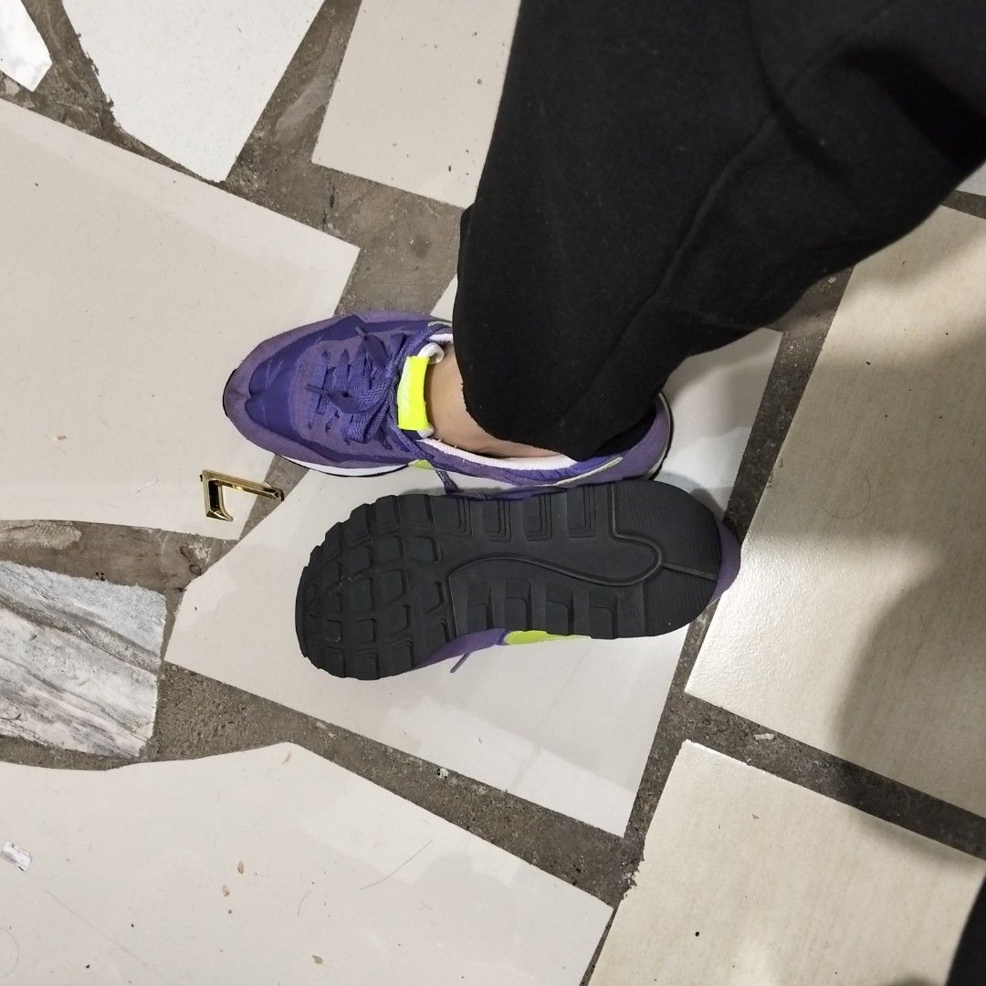 Nike Air (Category: Sneakers) located in El Salvador. Submitted by francheskaukayukay (Listing ID 1465587456, Image 3). Description: .