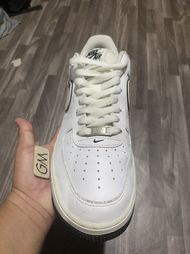 Nike Air Force 1 “07’ Low (Category: Sneakers) located in Cebu City. Submitted by freemoon.b85e0c (Listing ID 1465744947, Image 3). Description: Nike Air Force 1 ‘07’ Low Legit/2nd hand Size 9 us/8 uk/42.5 euro/27 cm Price 1250 plus sf Good condition.