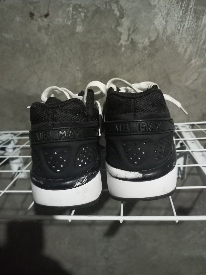 Nike Airmax (Category: Sneakers) located in Mabalacat. Submitted by hasashoe (Listing ID 1465679319, Image 2). Description: SIZE ON PIC EXCELLENT CONDITION READY TO WEAR GOOD WORKING PERFORMANCE.
