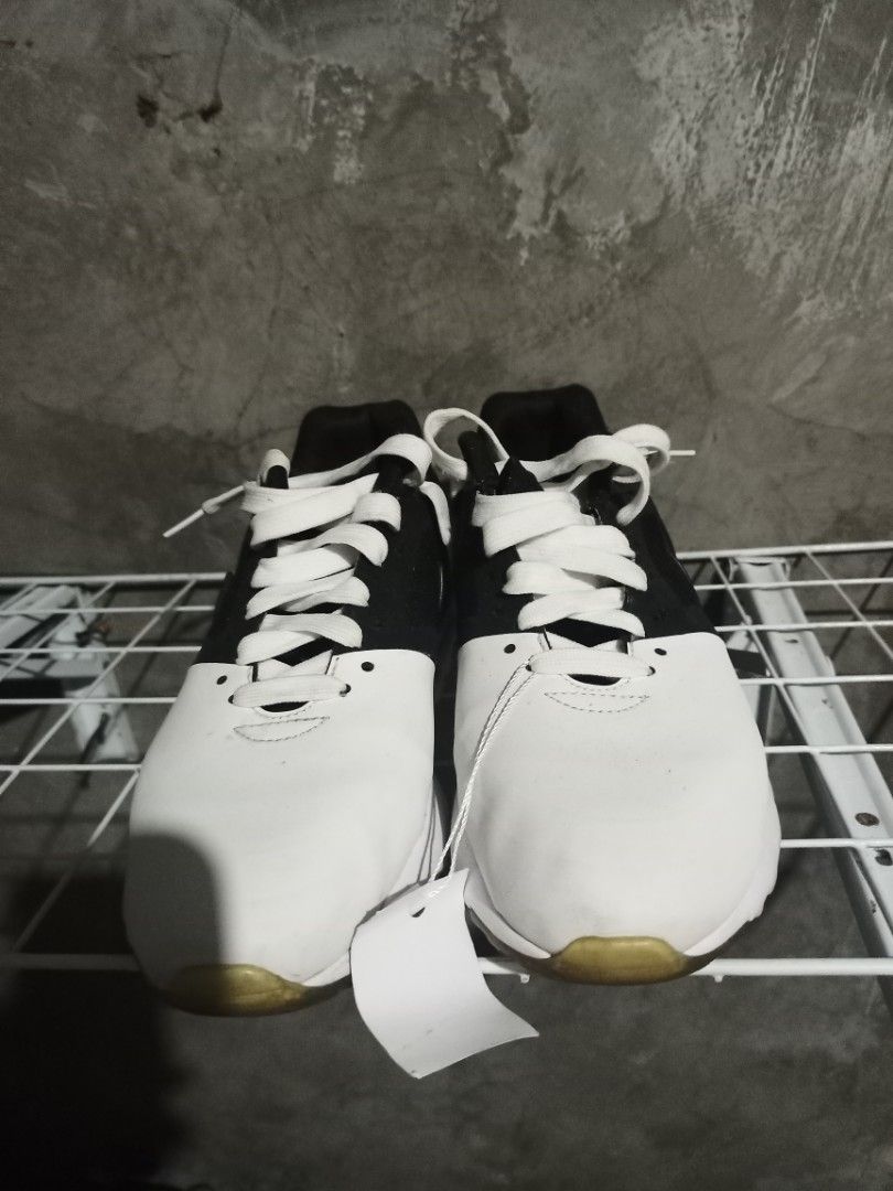 Nike Airmax (Category: Sneakers) located in Mabalacat. Submitted by hasashoe (Listing ID 1465679319, Image 3). Description: SIZE ON PIC EXCELLENT CONDITION READY TO WEAR GOOD WORKING PERFORMANCE.