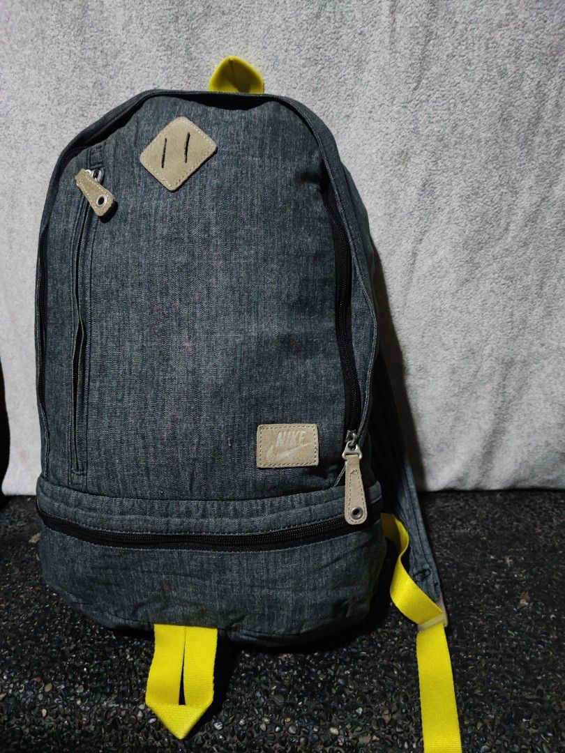 Nike denim backpack (Category: Backpacks) located in Baguio. Submitted by ozara.06 (Listing ID 1465695557, Image 1). Description: Nike denim rucksack Approx. 20L In very good condition 600.