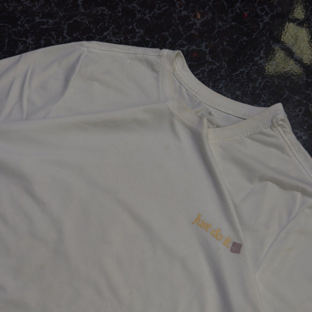 Nike “Dont ask me about Leg day” Tee (Category: Tshirts & Polo Shirts ) located in Ozamiz City. Submitted by vanouy (Listing ID 1465693218, Image 3). Description: .