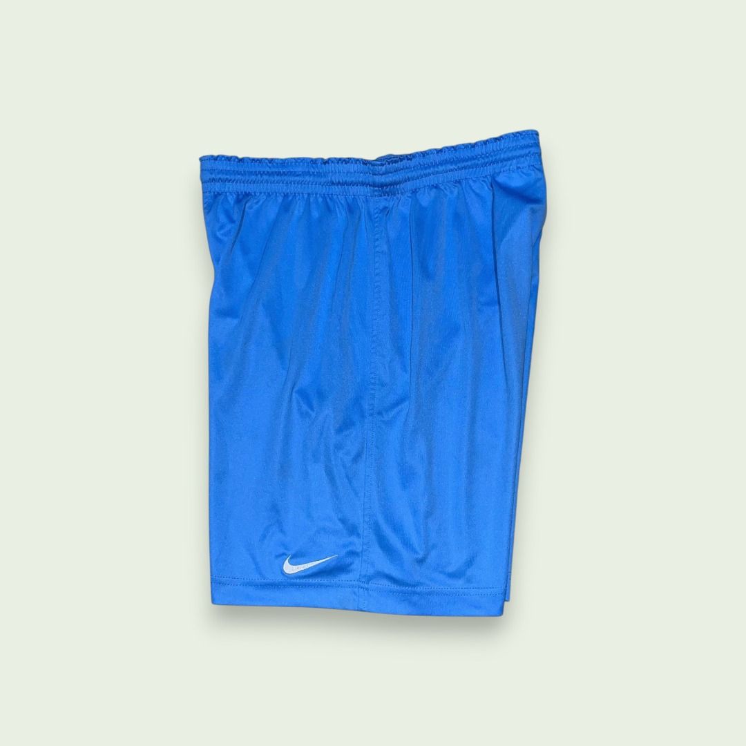 NIKE DRI FIT SHORTS (Category: Shorts) located in Quezon. Submitted by ejay.thrift.clothes (Listing ID 1465751162, Image 2). Description: MEDIUM 29 X 17.5 NO ISSUE COLOR RATE: 10/10 AS NEW CONDITION FRESHLY WASHED READY TO WEAR #025.