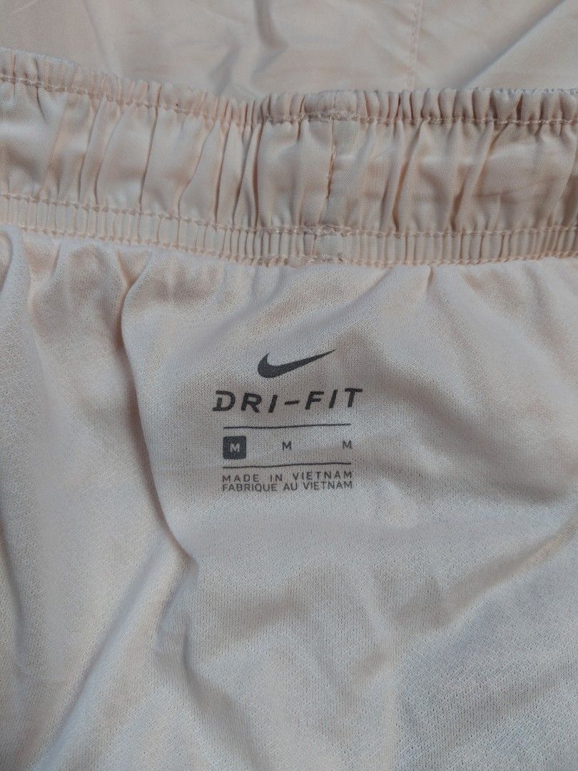 Nike Dri-FIT Tempo Running Shorts (Category: Shorts) located in Siquijor. Submitted by thesummit26 (Listing ID 1465710738, Image 3). Description: • Aesthetic pastel athletic wear. Soft peach/light salmon colorway with classic white piping..