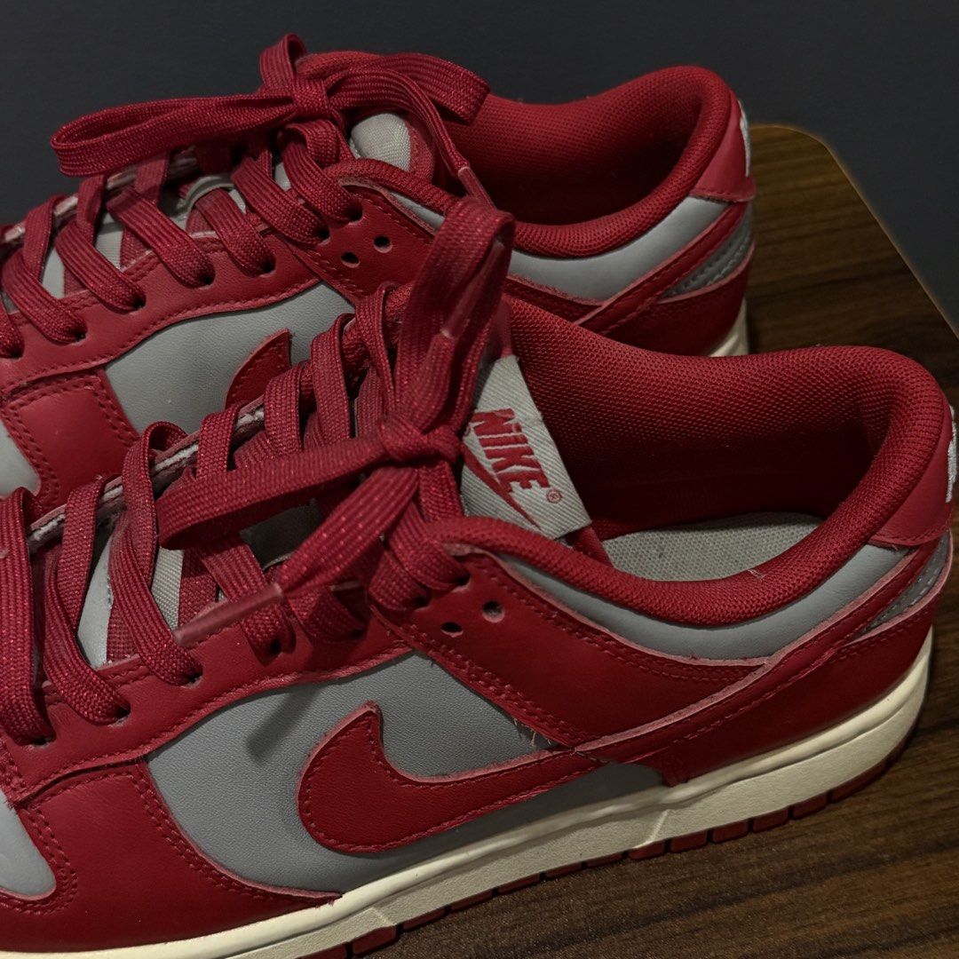 NIKE DUNKS UNLV (Category: Sneakers) located in Iloilo. Submitted by herde (Listing ID 1465601539, Image 3). Description: SIZE 7.5.