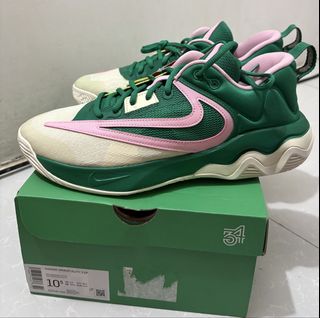 (Category: ) located in . Submitted by shoepatos4u (Listing ID 1465599975, Image 1). Description: .