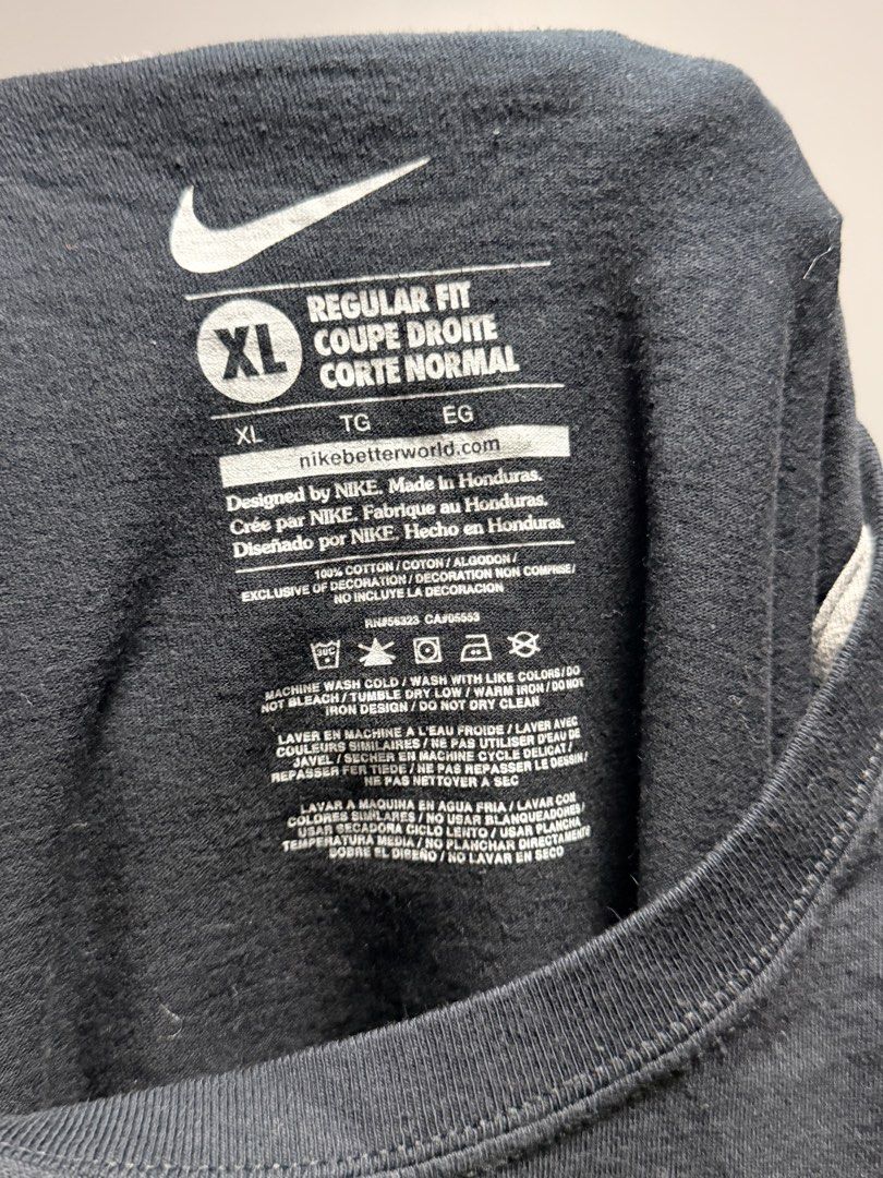 Nike 'It's About To Go Down' Graphic Tee (Category: Tshirts & Polo Shirts ) located in Manila. Submitted by swiftgem.eeb06e (Listing ID 1465709898, Image 2). Description: DIMES: 23x29 inches .