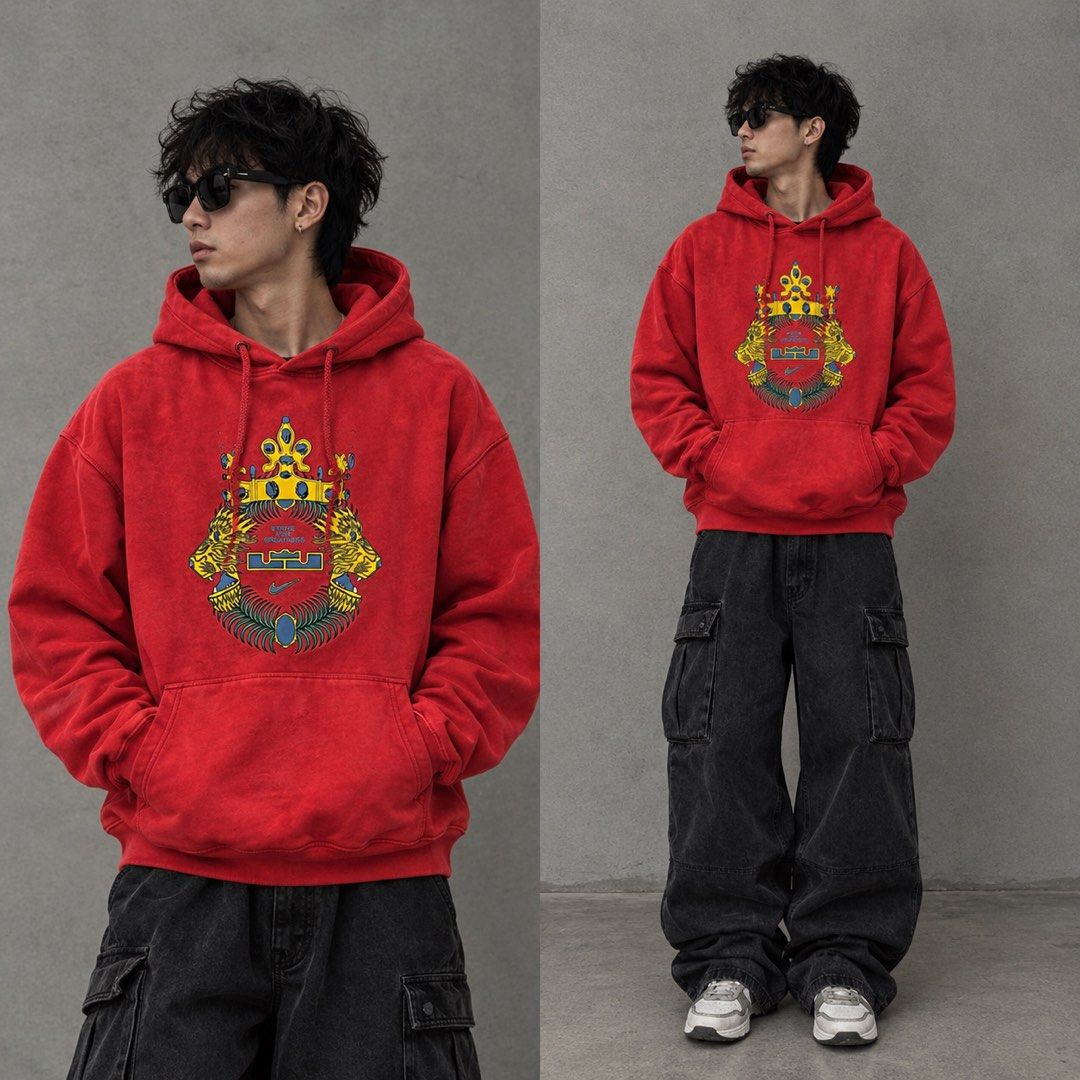 Nike Lebron Hoodie (Category: Hoodies) located in Davao. Submitted by yanda.thrift (Listing ID 1465618970, Image 2). Description: Length 25 width 21 medium on tag excellent condition.