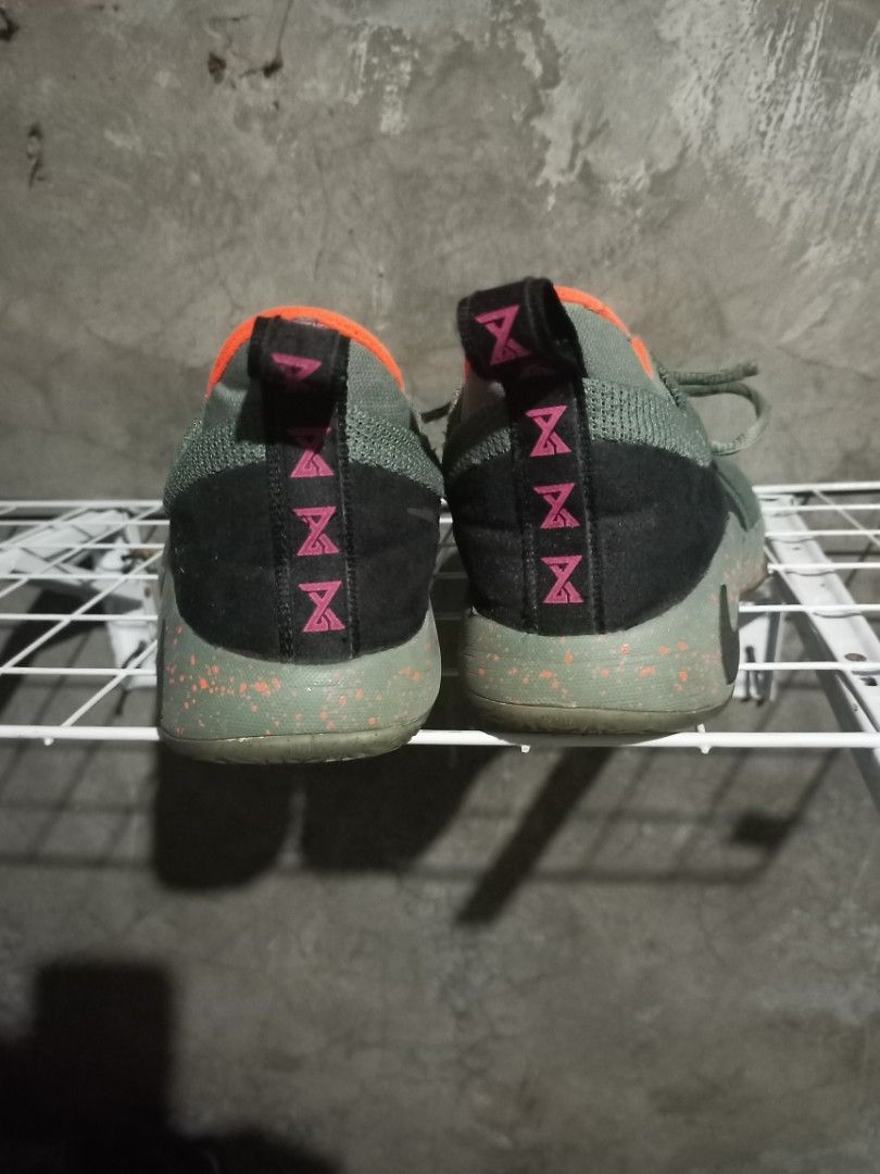 Nike PG 2 All Star (Category: Sneakers) located in Mabalacat. Submitted by hasashoe (Listing ID 1465679682, Image 2). Description: SIZE ON PIC EXCELLENT CONDITION READY TO WEAR GOOD WORKING PERFORMANCE.