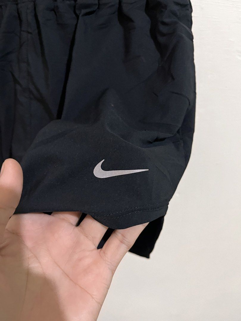 NIKE RUNNING SHORT (Category: Activewear) located in Sagay. Submitted by jan_arvene (Listing ID 1465580789, Image 3). Description: Nike running short 26-30 waistline 14” length Excellent No issues.