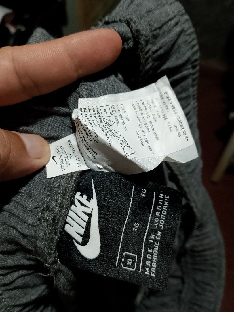 NIKE SHORT XL (Category: Shorts) located in Sorsogon. Submitted by rudzthrift360 (Listing ID 1465704864, Image 3). Description: .