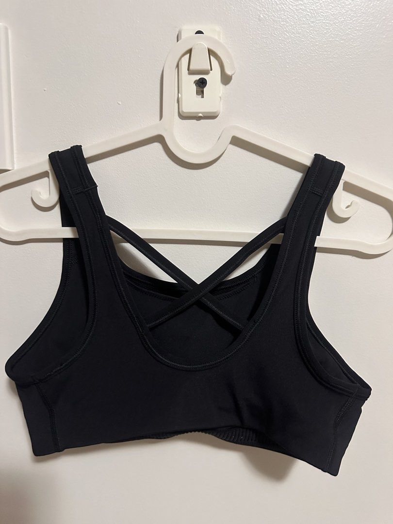 Nike Sports Bra (Category: Activewear) located in Lipa City. Submitted by theunder100shop (Listing ID 1465695681, Image 2). Description: .