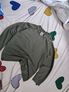 (Category: ) located in . Submitted by mommyregsthriftclothes (Listing ID 1465632793, Image 1). Description: .