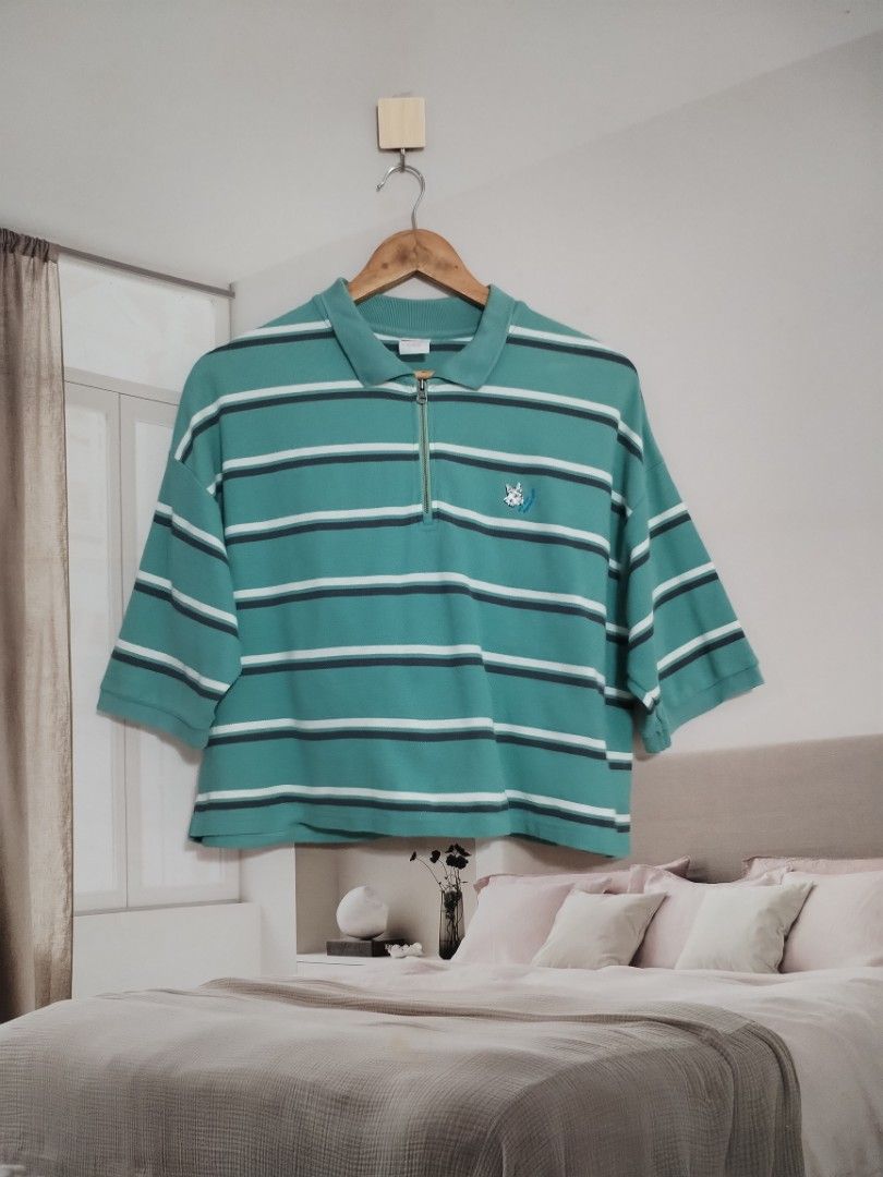 Niko and boxy top (Category: Shirts) located in Lucena. Submitted by styleddsc (Listing ID 1465591068, Image 2). Description: Medium to large.