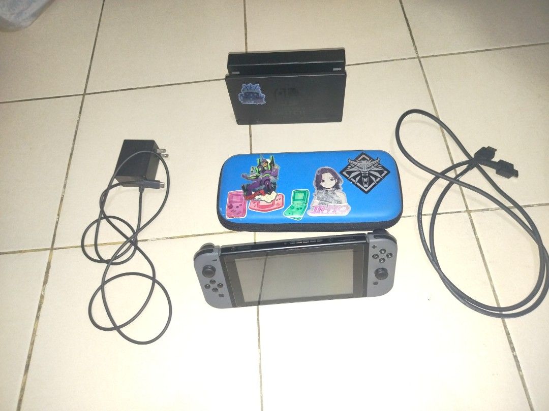 Nintendo Switch 1 V2 (Category: Other Gadgets) located in San Juan City. Submitted by aquarayus (Listing ID 1465590425, Image 1). Description: Nintendo Switch 1 V2 FULL PACKAGE Includes: Switch Dock HDMI Cable Type C Charger Switch Case Game (Monster Hunter Rise) Internal 32gb Memory with 120gb SD Card inside RFS: Di na nagagamit dahil sa work Preferred: Meetup around Ortigas or Greenhills.