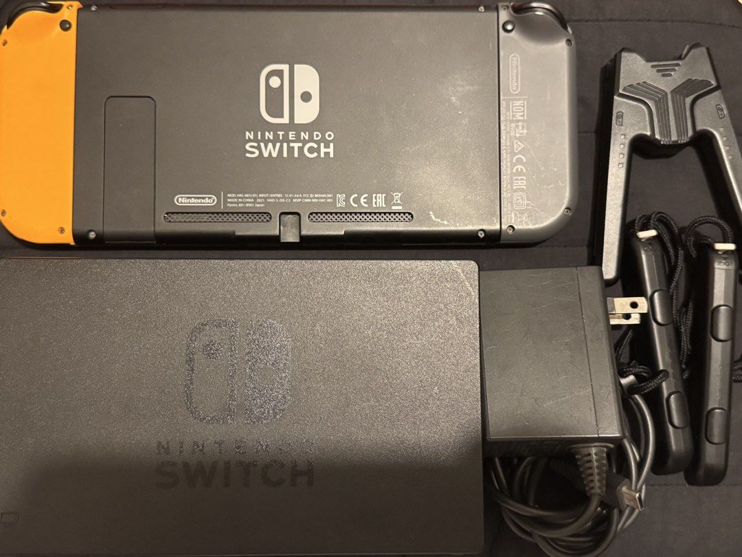 Nintendo Swtitch V2 32GB (Category: Nintendo) located in Cainta. Submitted by ajibuys01 (Listing ID 1465633167, Image 2). Description: FOR SALE ₱8000 ‼️ Nintendo Switch V2 32gb Condition: 9/10, never repaired No issues (no stick drift, all buttons is working) Non Jb Inclusions: Pouch Dock Joycon Grip Joycon Strap Orginal Charger HDMI.