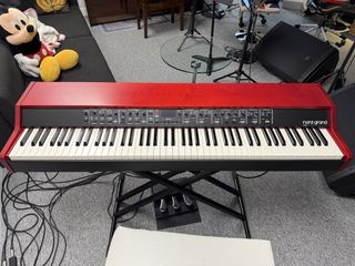 （分類：）位於 。 由 jazzhancock 提交（商品編號 1465632944，圖片 1）。簡介： 。