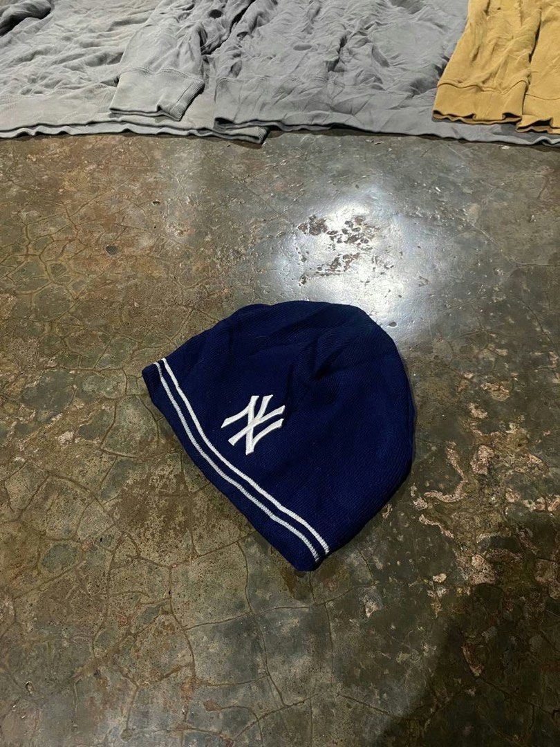 NY BEANIE (Category: Beanies) located in Maramag. Submitted by luxurythirft (Listing ID 1465622079, Image 1). Description: no issue.