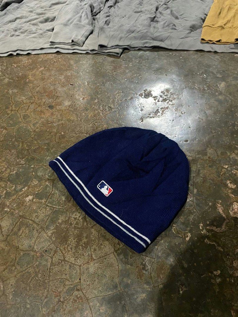 NY BEANIE (Category: Beanies) located in Maramag. Submitted by luxurythirft (Listing ID 1465622079, Image 2). Description: no issue.