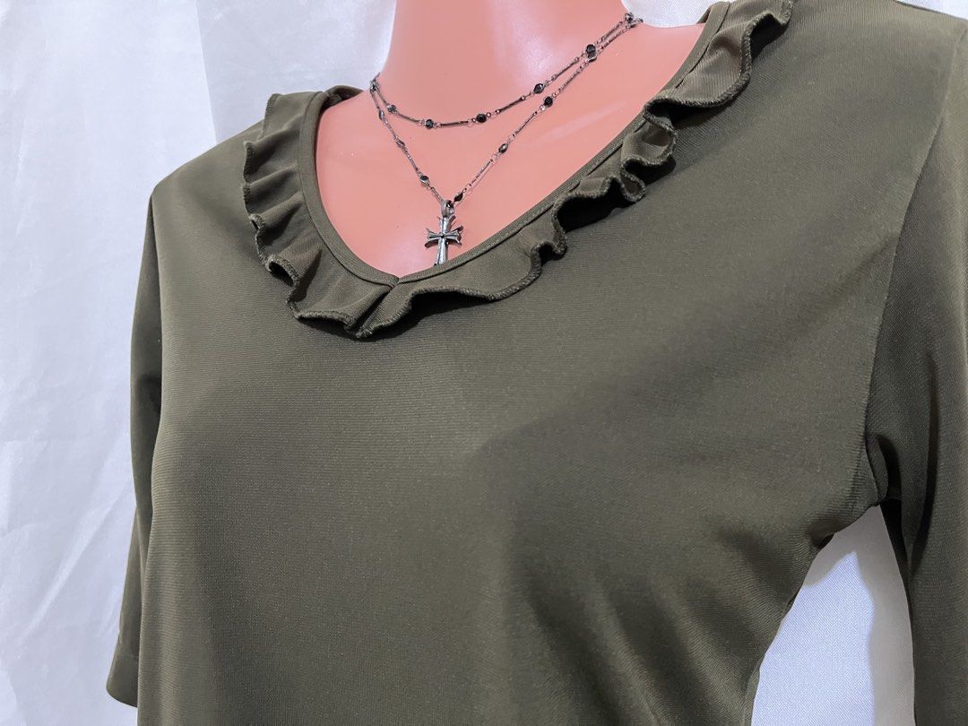 NY&CO Army Green Blouse (Category: Blouses) located in Angeles City. Submitted by melloromi (Listing ID 1465685184, Image 3). Description: .