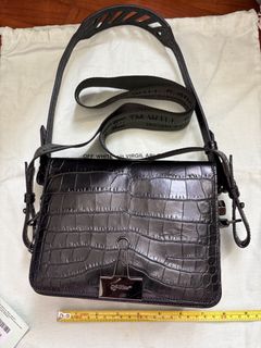 （分類：）位於 。 由 bellezaselected 提交（商品編號 1465613452，圖片 1）。簡介： 。