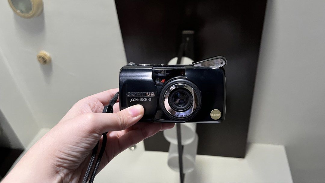 Olympus mju zoom 105 (Category: Cameras) located in Muntinlupa City. Submitted by on.repeeat (Listing ID 1465673951, Image 1). Description: Comes with battery, strap No issue :) Clean leans Clean viewfinder Sample photos are from l ömögraphy Cre dits to the rightful owner.