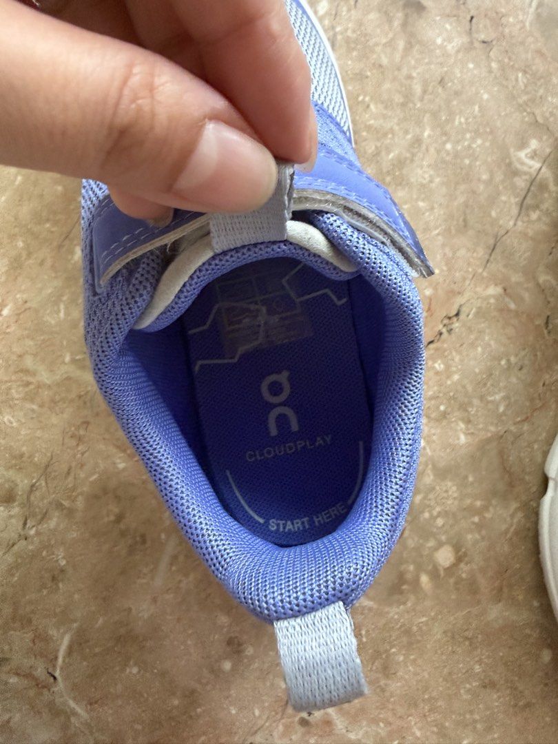 On Cloud Play Kids Sneakers, Periwinkle Blue / Grey (Category: Babies & Kids Fashion) located in Quezon City. Submitted by tidyup.lara (Listing ID 1465759332, Image 3). Description: US K11.5, UK K11, EU 29, 17.6 cm Sold as is Condition 8/10: used but in good condition, with small stain.