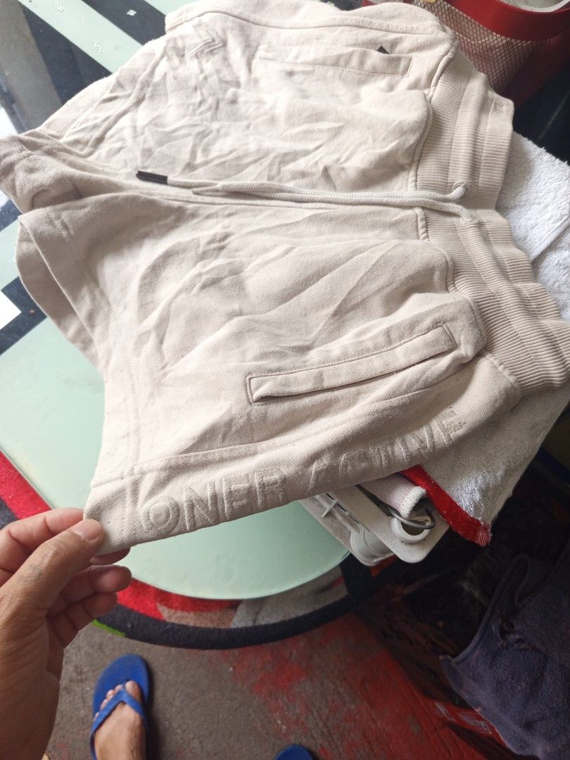 ONER ACTIVE All Day Lounge Shorts (Category: Activewear) located in Manila. Submitted by thriftspotting (Listing ID 1465681005, Image 3). Description: .