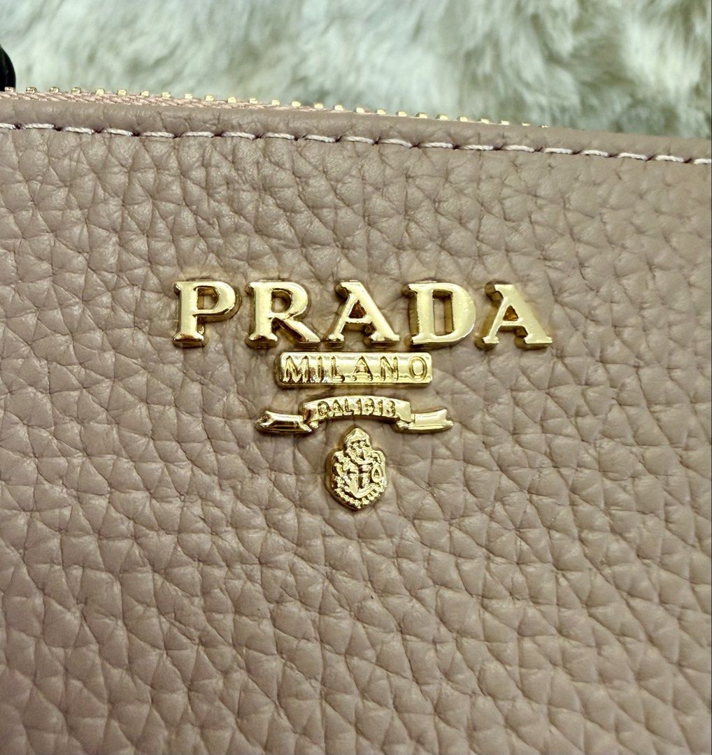 *ONHAND!* Prada Nude Keyholder Grain Leather Pouch (Category: Purses & Pouches) located in Manila. Submitted by mrsmdxbseller (Listing ID 1465580623, Image 3). Description: .