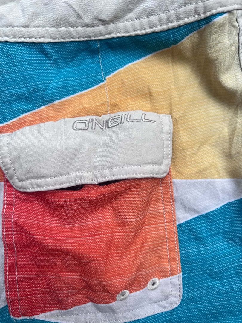 Oniel board short (Category: Shorts) located in Lapu Lapu. Submitted by nicolas.berdin.flower (Listing ID 1465580538, Image 3). Description: W -30 As new condition No issue Color rate 10/10.