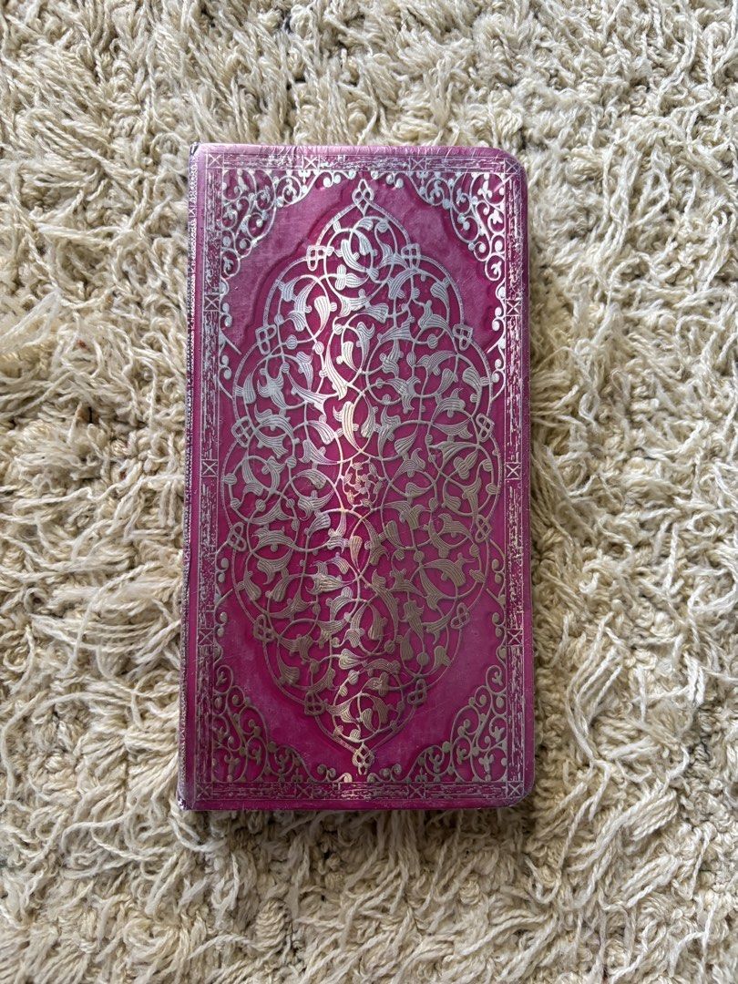 Oriental Victoria's Journal (Category: Stationery & School Supplies) located in Quezon City. Submitted by ghieshopppps (Listing ID 1465597522, Image 1). Description: Sealed RFS : Need funds for my son's therapy expenses Size : 8.5x16cm 100 gsm 160 pages Case Bound Ruled cream paper 📚 Actual Journal Posted ✅ Complete pages ✅ Original and in good condition ✅ Quality products at reasonable prices 🚫 No cancellations – please place sure orders only.