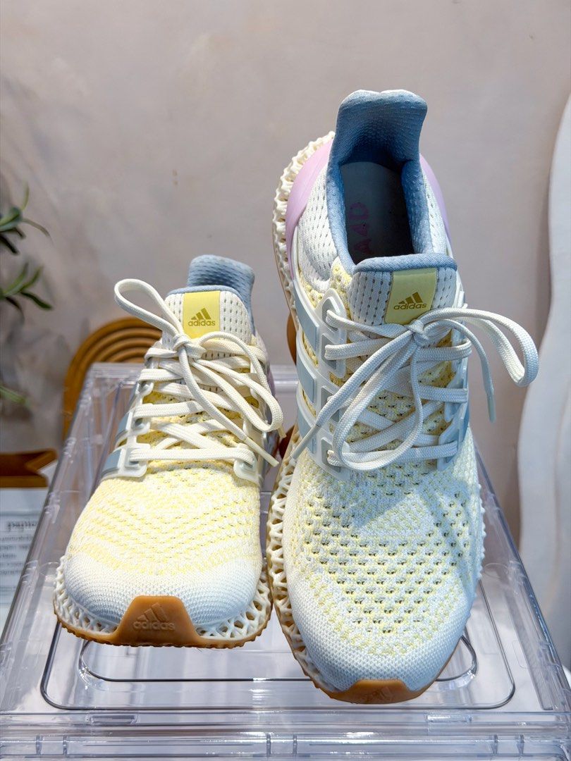 Original Adidas Ultra 4D (Category: Sneakers) located in San Pedro. Submitted by maylynart09522 (Listing ID 1465660135, Image 1). Description: Original Adidas Ultra 4D • size 8 (us) • like new, pero matagal to nakastock lang sa acrylic box • no box included • free acrylic box • 9/10 condition ₱7,000 + shipping fee (slightly negotiable) offer lang kayo pag usapan natin 📍SAN PEDRO LAGUNA.