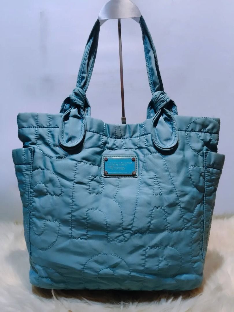 Original MARC JACOBS (Category: Shoulder Bags) located in Cabuyao City. Submitted by your____lux____shop (Listing ID 1465684581, Image 1). Description: Sale❗️Sale❗️Sale❗️ Original Marc Jacobs preloved Medium-Large Pure Nylon 📌First to pay!.