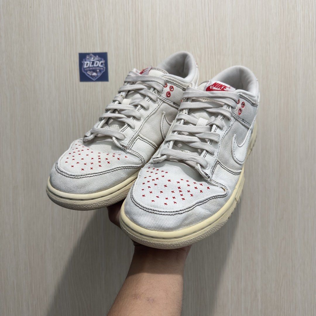 ORIGINAL NIKE DUNK LOW (Category: Sneakers) located in Bacoor. Submitted by dldc.kicks.and.restoration (Listing ID 1465704843, Image 1). Description: NK DUNK LOW SIZE 11 USED NO BOX Drags ₱1195 FIRM! FIRM! 📍Molino 3, Bacoor Cavite IG / FB - DLDC KICKS AND RESTORATION.