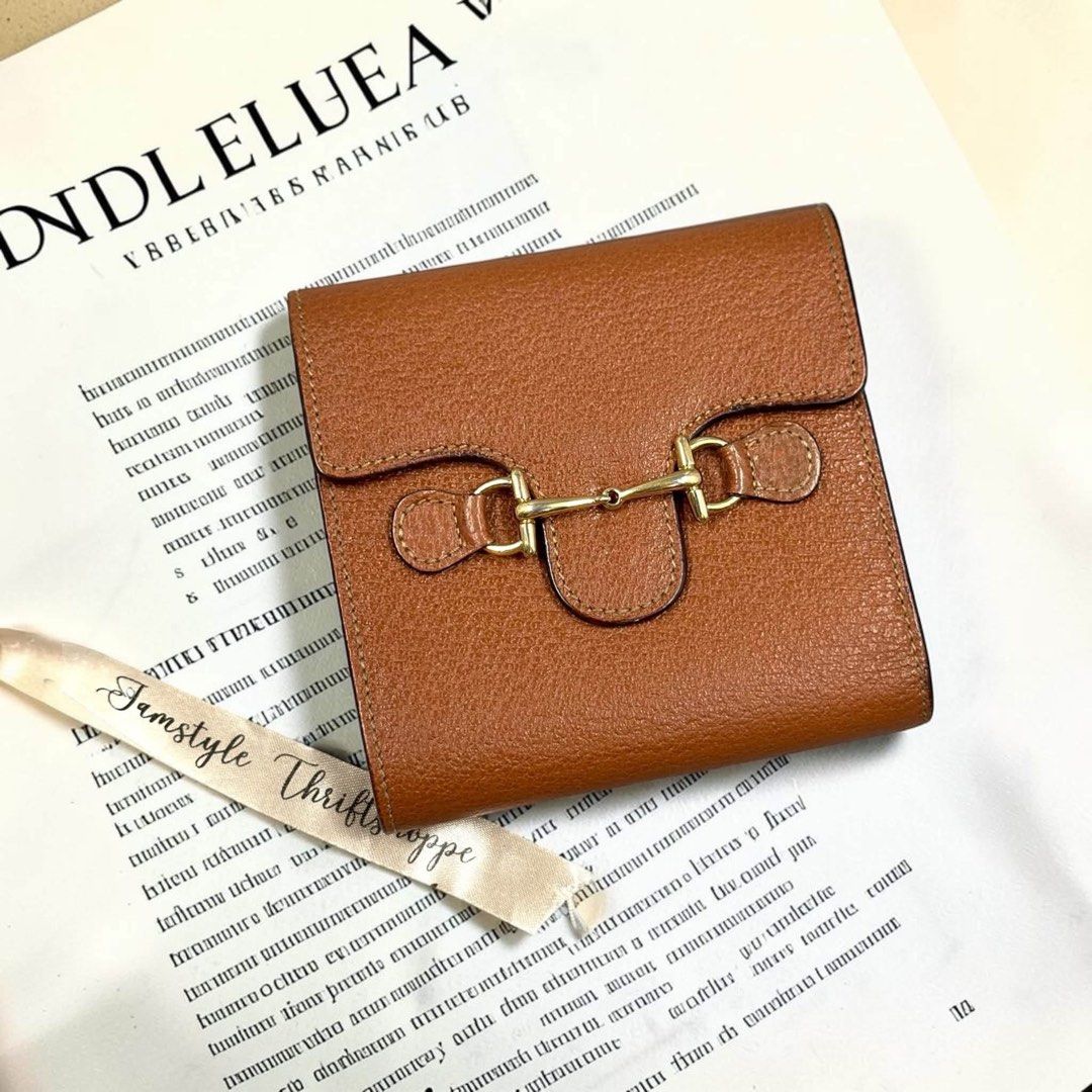 💯Original Vintage GUCCI (Category: Luxury Bags & Wallets) located in Cebu City. Submitted by jam_bagelyas (Listing ID 1465579368, Image 1). Description: .