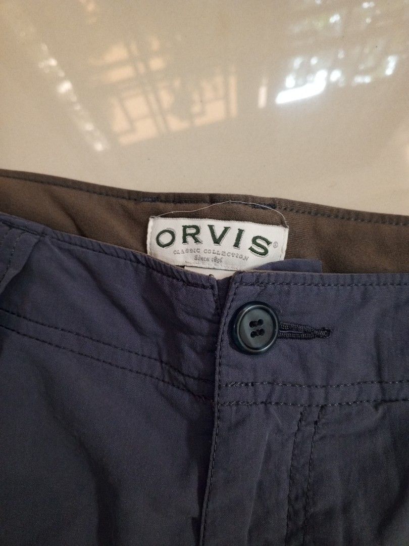 Orvis Classic Collection Cargo Shorts Size 32 Navy Blue (Category: Shorts) located in Orani. Submitted by thriftniea (Listing ID 1465651972, Image 2). Description: - Brand: Orvis - Style: Classic Collection cargo shorts - Condition: Brand new with tags attached - Size: 32 waist - Color: Navy Blue - Features: Multiple utility pockets on sides and front, button fly closure - Ideal for: Casual outdoor wear and everyday use.