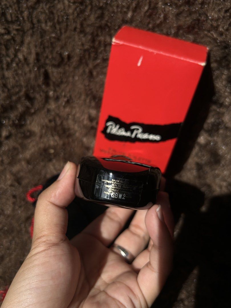 Paloma Picasso Eau De Parfum (Category: Fragrance & Deodorants) located in Naga. Submitted by helloitsk20594 (Listing ID 1465639191, Image 2). Description: 𝙋𝘼𝙇𝙊𝙈𝘼 𝙋𝙄𝘾𝘼𝙎𝙎𝙊 ambangoo, puno pa!!💋❤️‍🔥 🏷️ 𝙈𝙄𝙉𝙀: ₱1,000 𝐌𝐚𝐫𝐤𝐞𝐭 𝐏𝐫𝐢𝐜𝐞: ₱8,546 𝑺𝒄𝒆𝒏𝒕: woody ————𝗠𝗨𝗦𝗧 𝗥𝗘𝗔𝗗!———— 📌𝙋𝙡𝙚𝙖𝙨𝙚 𝙧𝙚𝙡𝙮 𝙤𝙣 𝙩𝙖𝙜𝙨 𝙤𝙧 𝙙𝙤 𝙮𝙤𝙪 𝙤𝙬𝙣 𝙧𝙚𝙨𝙚𝙖𝙧𝙘𝙝 📌𝘼𝙪𝙩𝙝𝙚𝙣𝙩𝙞𝙘𝙞𝙩𝙮 𝙣𝙤𝙩 𝙨𝙩𝙖𝙩𝙚𝙙 𝙩𝙤 𝙖𝙫𝙤𝙞𝙙