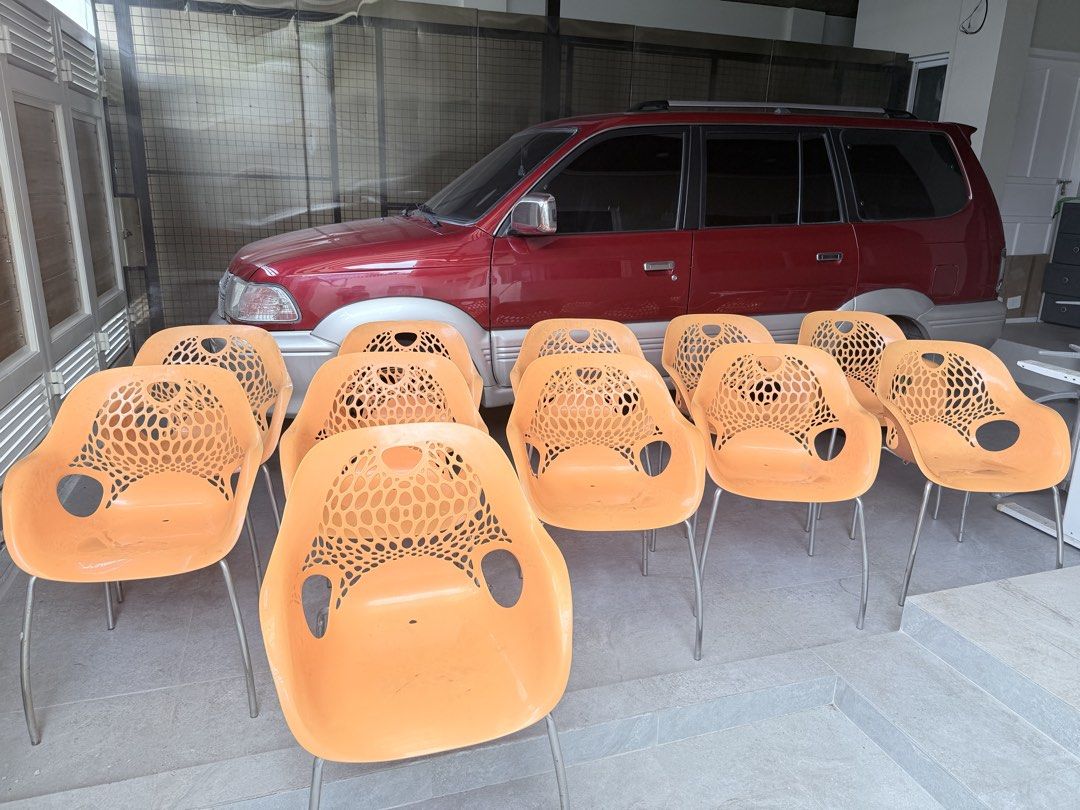 Pantry, Canteen Dining Chair (Category: Chairs) located in Quezon City. Submitted by happyquailegg (Listing ID 1465729413, Image 1). Description: Pantry / Dining Chair Good condition Some have scratches/signs of usage ₱400 each if 1-4pcs ₱350 each if 5 to 7pcs ₱2400 if take all (8pcs) Location: Alta Vista Homes Reparo Road Caloocan City Message us for inquiries and reservations😊.