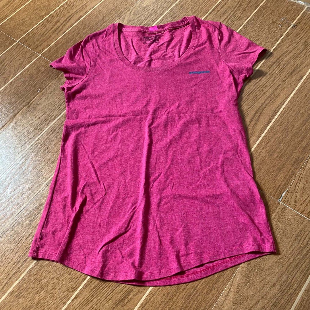 Patagonia (Category: Shirts) located in Paete. Submitted by fat.archives (Listing ID 1465671738, Image 1). Description: Dimes Bust 16 Length 24 +sf.