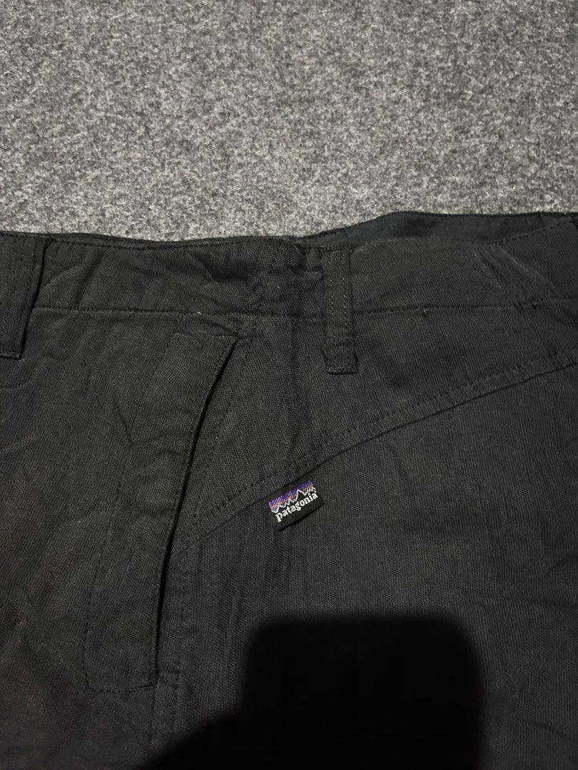 Patagonia short (Category: Shorts) located in Lapu Lapu. Submitted by jhonrener41426 (Listing ID 1464570646, Image 3). Description: Size 28 Length-17 Leg opening-11.5 Excellent condition Color rate 9.5/10 Authentic Issue none .