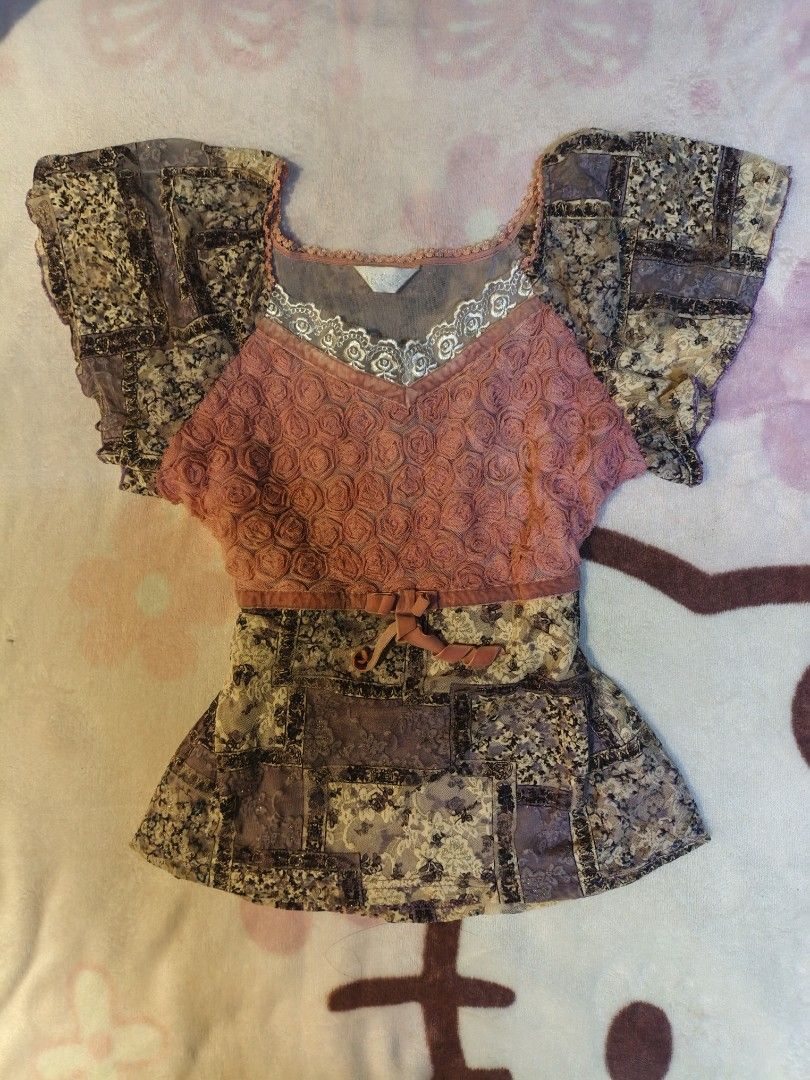 PATCHWORK FAIRY TOP (Category: Activewear) located in Manila. Submitted by yuzukisaionji.ph (Listing ID 1465675608, Image 1). Description: .