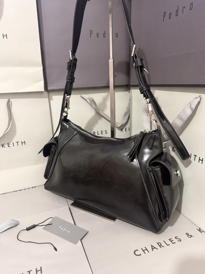 Pedro kristen hobo bag (Category: Cross-body Bags) located in Cavite. Submitted by miksycrls (Listing ID 1465618462, Image 3). Description: PedroBAGS AVAILABLE✨👜🛍️ 📌REMINDER PLS READ BELOW ⬇️ ✨INCLUSION✨ 🔗TAG&DUSTBAG 🔗WHAT YOU SEE IS WHAT YOU GET 🔗manage your expectations items are MPO | Mall Pull Out 📩 TO ORDER | ASK DETAILS | PHOTO’S: Send me a private message! +60paperbag 💸:GCASHH/GOTYMEE 📍:IMUSCAVITE 🚚:SCO|SPX EXPRESS SF ONLY📦 OTHE