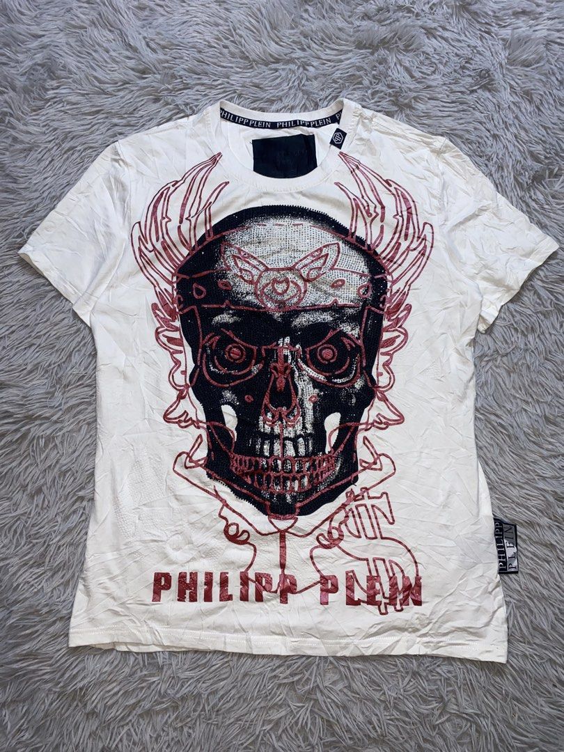Philipp plein t shirt (Category: Others Tops) located in Sibulan. Submitted by hunt_mafia (Listing ID 1465670658, Image 1). Description: Size L W20xL26 Excellent near as new +sf.