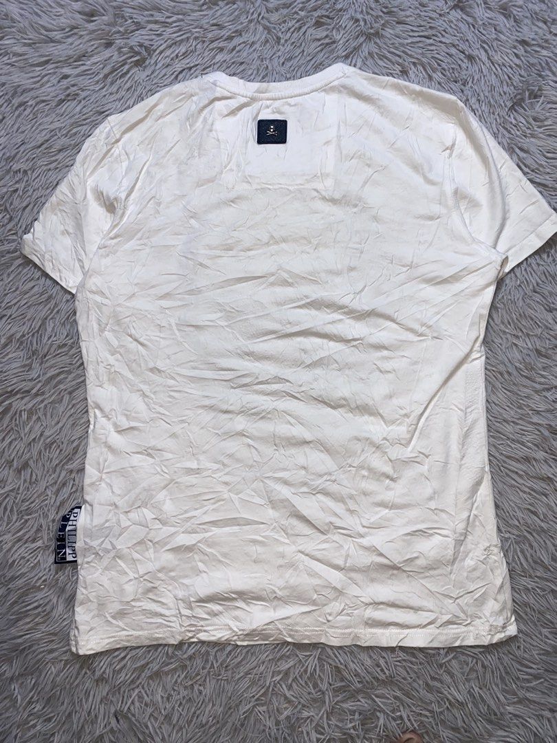 Philipp plein t shirt (Category: Others Tops) located in Sibulan. Submitted by hunt_mafia (Listing ID 1465670658, Image 2). Description: Size L W20xL26 Excellent near as new +sf.